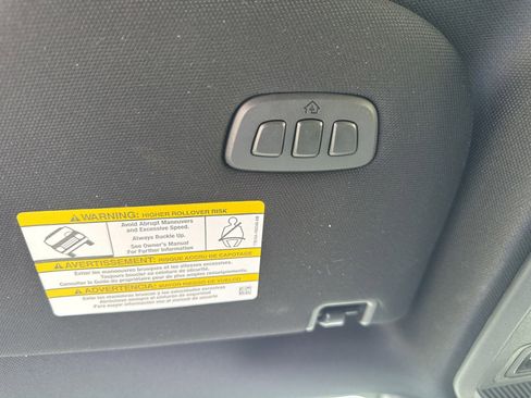 Used 2025 Ford Expedition Tremor AWD/4WD image 39