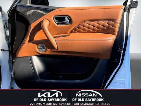 Used 2023 INFINITI QX80 Sensory w/ Cargo Package image 29