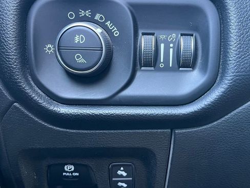 Certified 2020 RAM 1500 Laramie image 21