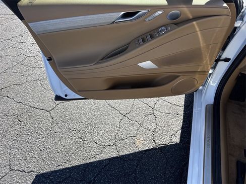Used 2025 Genesis G80 2.5T Advanced image 10