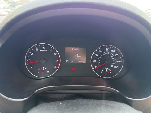 Used 2021 Kia Seltos S FWD image 10