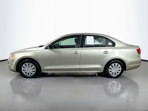 Used 2014 Volkswagen Jetta S image 8