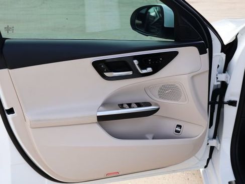 Used 2024 Mercedes-Benz C 300 Sedan image 17