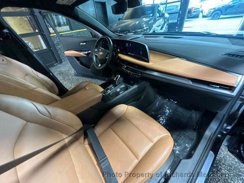 Used 2024 Cadillac XT4 Sport AWD/4WD image 23