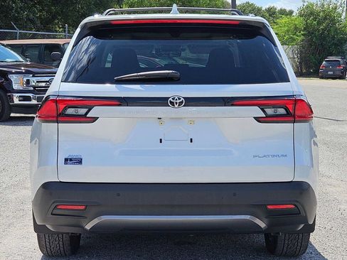 Used 2026 Toyota Grand Highlander AWD image 5