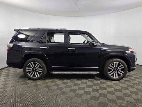 Used 2022 Toyota 4Runner Limited AWD/4WD image 8