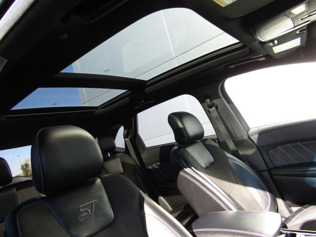 Certified 2019 Ford Edge ST w/ Convenience Package AWD/4WD image 3