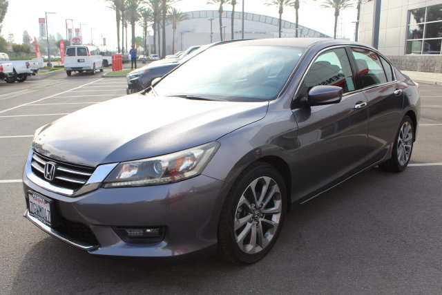 Used 2015 Honda Accord Sport image 5