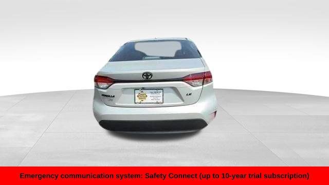 Used 2025 Toyota Corolla LE FWD image 31
