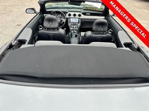 Used 2022 Ford Mustang Premium image 33