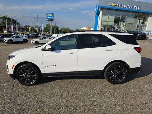 Used 2023 Chevrolet Equinox RS AWD/4WD image 6