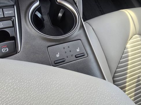 Used 2024 Toyota Camry SE w/ Cold Weather Package image 25