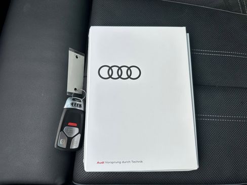 Used 2023 Audi Q5 2.0T Premium Plus w/ Premium Plus Package image 38