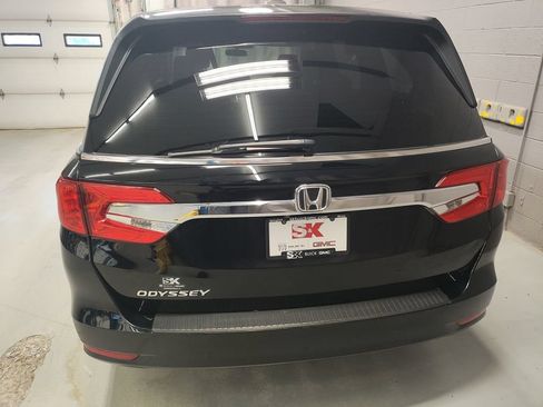 Used 2018 Honda Odyssey EX image 25