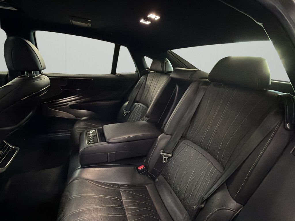 Used 2019 Lexus LS 500 AWD w/ Interior Upgrade Package image 15