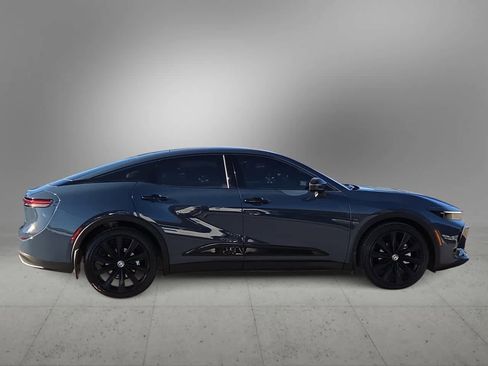 Used 2026 Toyota Crown Nightshade image 9