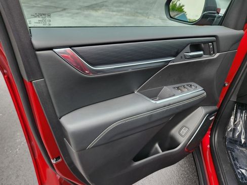 New 2025 GMC Acadia Elevation w/ Black Edition image 25