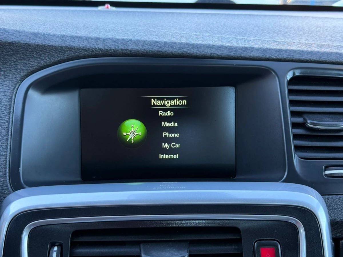 Used 2017 Volvo S60 T5 Dynamic FWD image 54