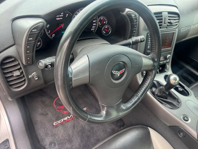 Used 2006 Chevrolet Corvette Z06 w/ Preferred Equipment Group RWD image 13