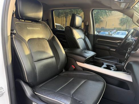Used 2020 RAM 1500 Laramie RWD image 14