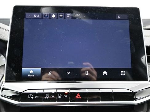 New 2026 Jeep Compass Altitude image 30