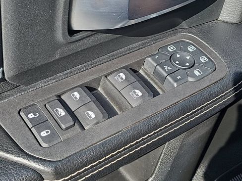 Used 2025 RAM 2500 Big Horn AWD/4WD image 26