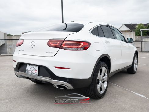 Used 2020 Mercedes-Benz GLC 300 4MATIC image 7