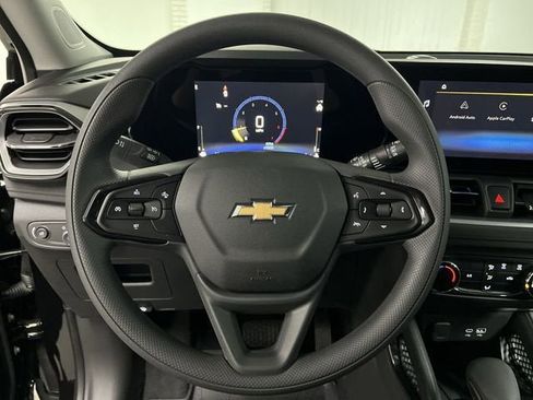 New 2026 Chevrolet TrailBlazer LS w/ LS Convenience Package FWD image 11