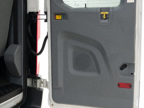 Used 2015 Ford Transit 350 XLT image 21