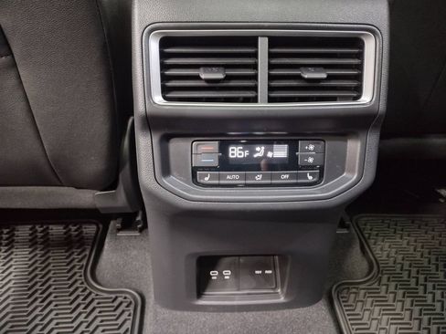 New 2026 Volkswagen Atlas SEL Premium R-Line image 40