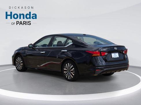 Used 2025 Nissan Altima 2.5 SV FWD image 7