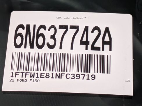 Used 2022 Ford F150 XLT w/ XLT Black Appearance Package image 33