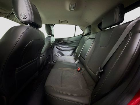 Used 2021 Buick Encore GX Select FWD image 23