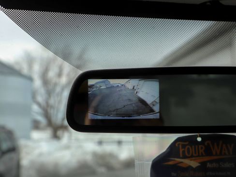 Used 2024 Chevrolet Express 3500 w/ Power Convenience Package image 18