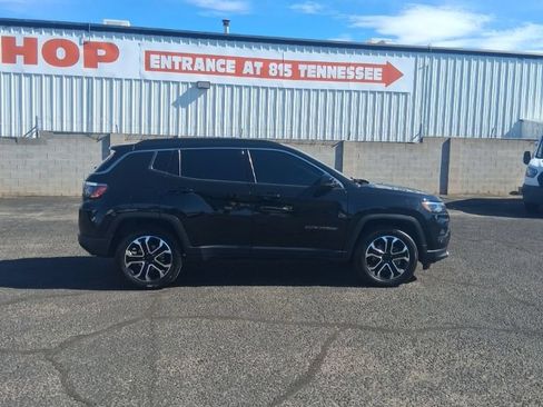 Used 2022 Jeep Compass Limited w/ Sun and Sound Group AWD/4WD image 4