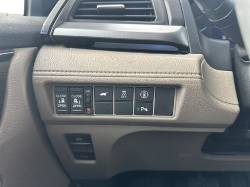 Certified 2023 Honda Odyssey Touring image 29