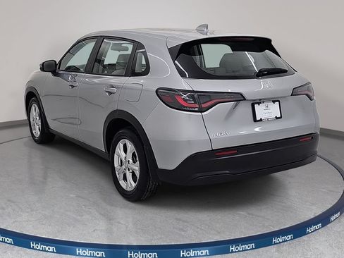 Used 2024 Honda HR-V LX image 9