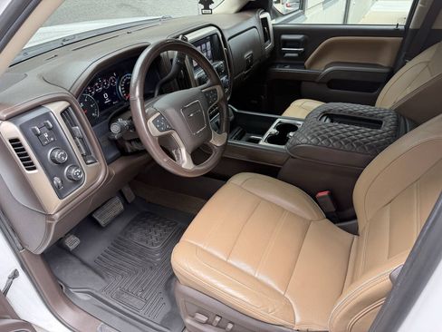 Used 2017 GMC Sierra 1500 Denali AWD/4WD image 16