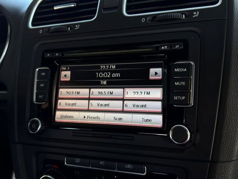 Used 2011 Volkswagen GTI Autobahn FWD image 49