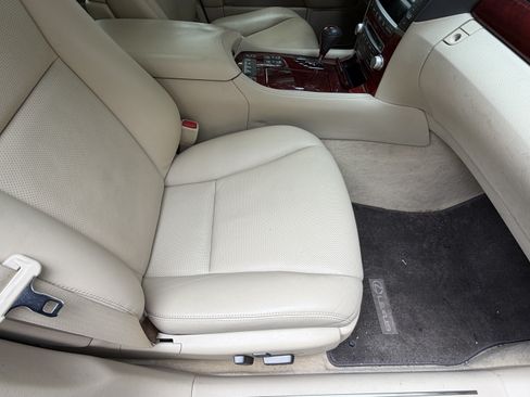 Used 2010 Lexus LS 460 L AWD/4WD image 45