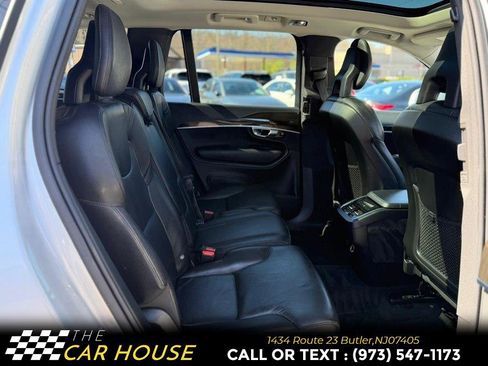 Used 2018 Volvo XC90 T6 Momentum w/ Convenience Package image 22