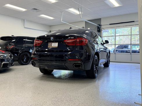 Used 2016 BMW X6 xDrive35i image 9