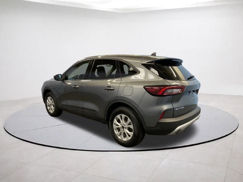 Used 2025 Ford Escape Active image 4