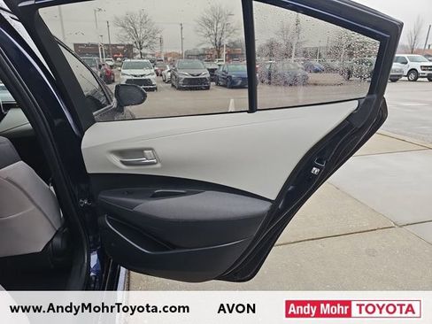 Used 2020 Toyota Corolla LE image 28