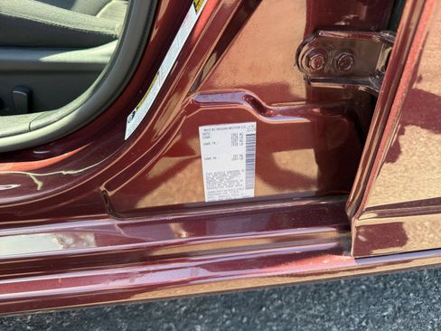 Used 2025 Nissan Altima 2.5 SV FWD image 29