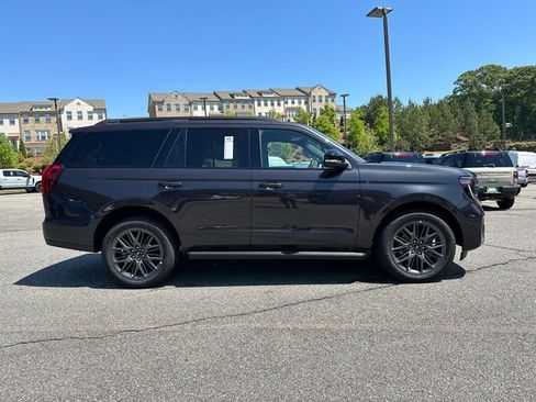 New 2026 Ford Expedition Platinum AWD/4WD image 8