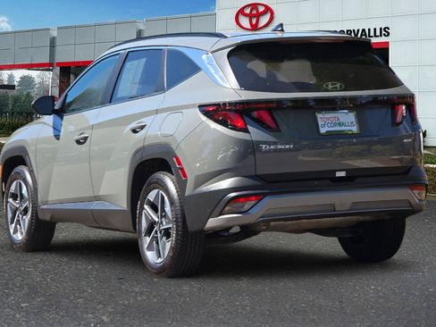 Used 2025 Hyundai Tucson SEL AWD/4WD image 6