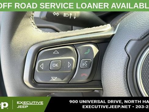 Used 2025 Jeep Wrangler Unlimited Sport AWD/4WD image 12