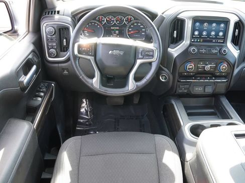 Used 2021 Chevrolet Silverado 1500 LT Trail Boss AWD/4WD image 19