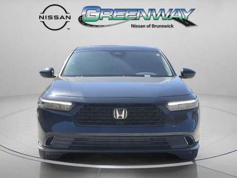 Used 2023 Honda Accord EX image 5